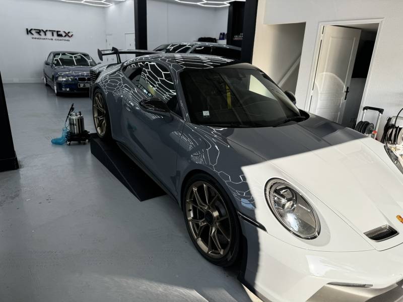 Protection carosserie Xpel pare-choc arrière Porsche GT3 près de Versailles dans les Yvelines