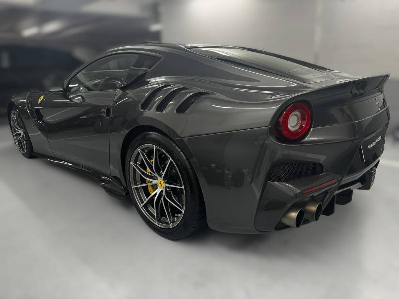 Ferrari F12 TDF