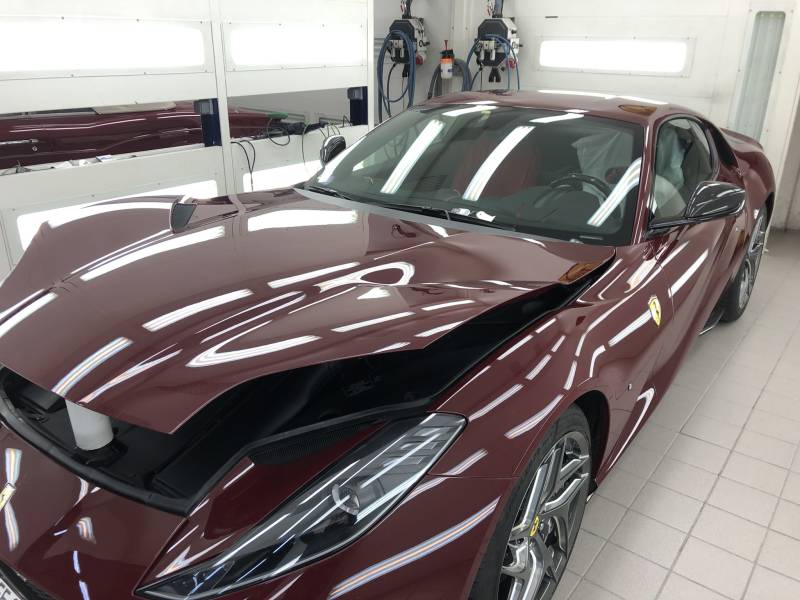 Pose film protection carrosserie PPF  Xpel Ferrari 812 Superfast à Paris Ile de France