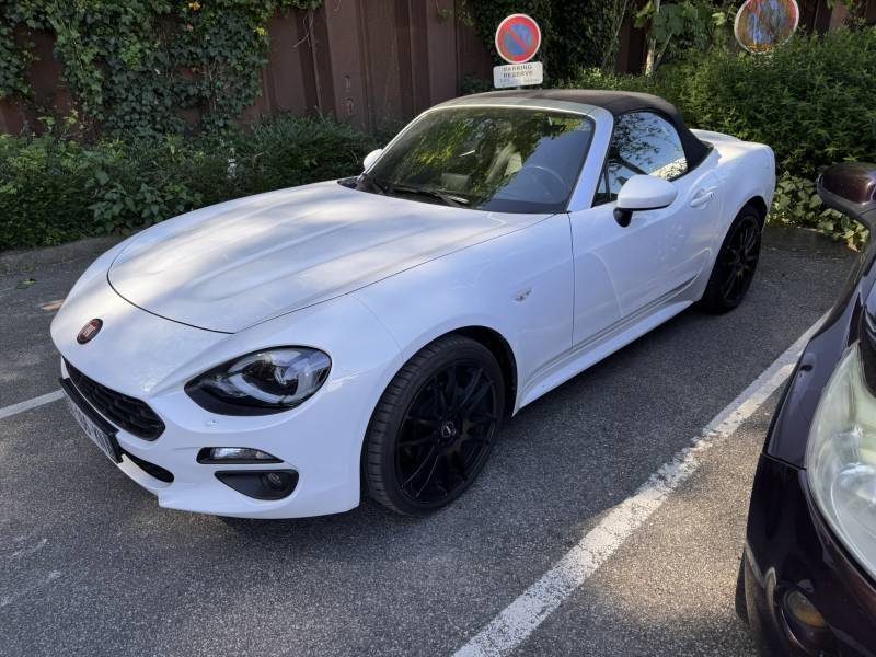 Fiat 124 Spider